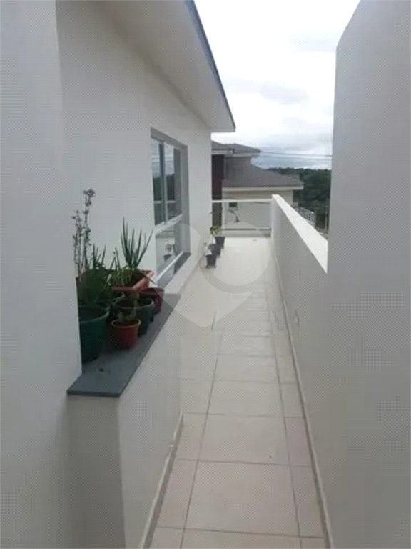 Casa com 225m² à venda no condomínio Aruã Brisas