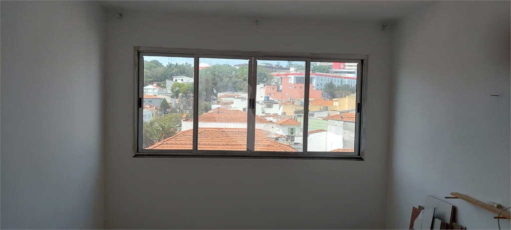 Apartamento com 3 dormitórios, 2 banheiros, próximo Estação Imigrantes