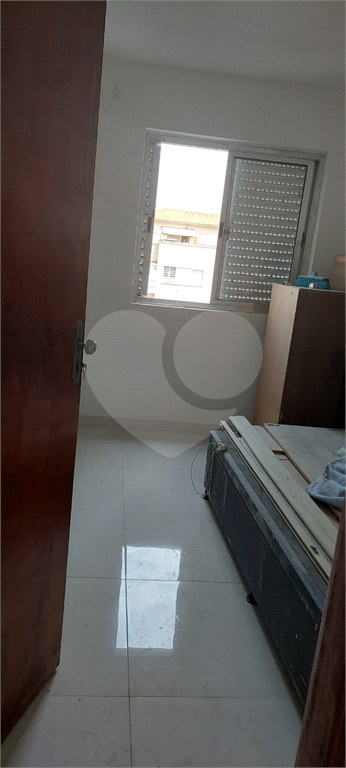 Apartamento com 3 dormitórios, 2 banheiros, próximo Estação Imigrantes