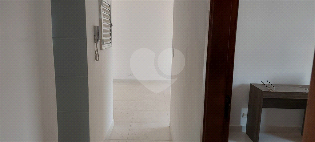 Apartamento com 3 dormitórios, 2 banheiros, próximo Estação Imigrantes