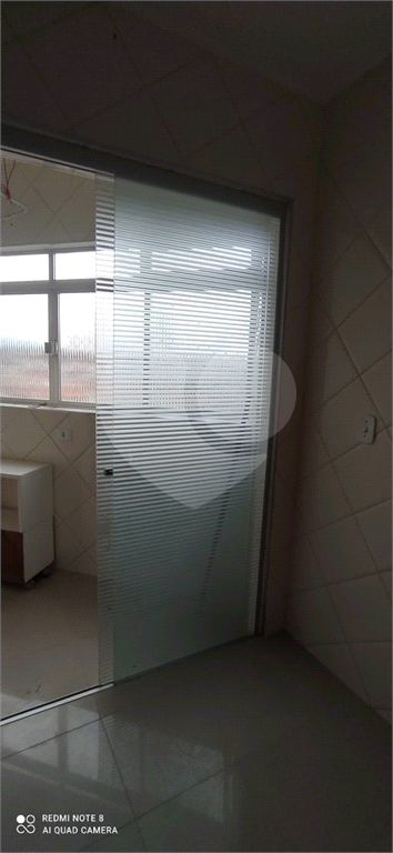 APARTAMENTO em LAUZANE PAULISTA