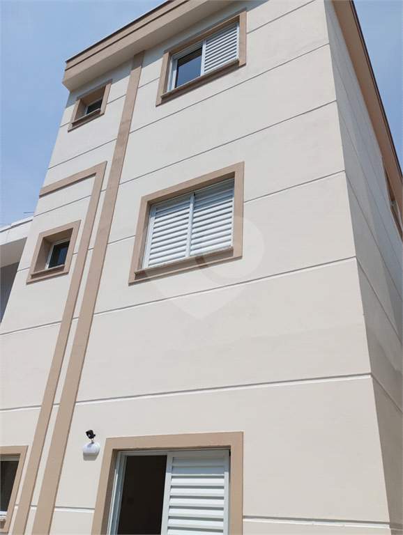 Apartamento de 48m2 localizado na Travessa da Av. Jaçanã 2 dorms 