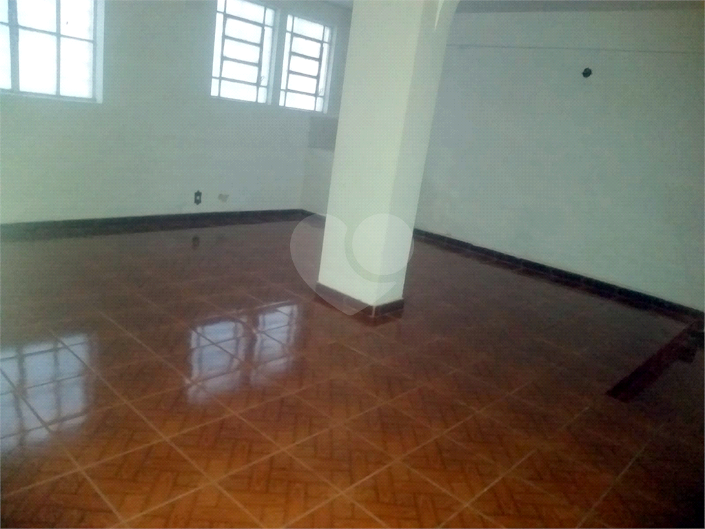 Apartamento à venda com 4 quartos, 220m² - Foto 13