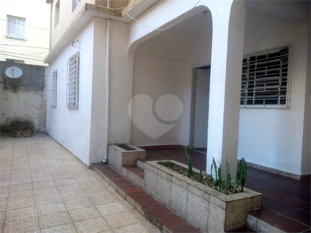 Apartamento à venda com 4 quartos, 220m² - Foto 4