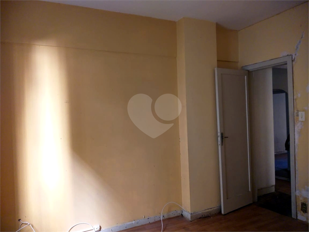 Apartamento à venda com 4 quartos, 220m² - Foto 23