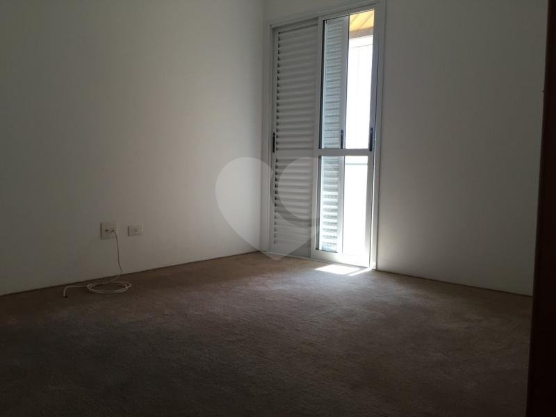 APARTAMENTO em PERDIZES