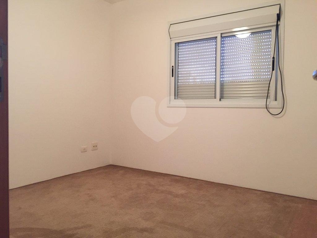 APARTAMENTO em PERDIZES