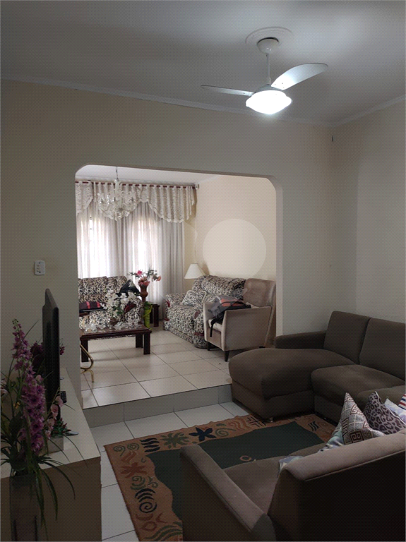 Casa à venda e aluguel com 2 quartos, 203m² - Foto 9