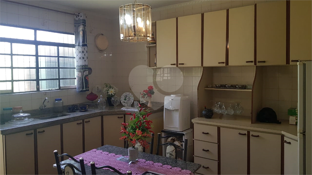 Casa à venda e aluguel com 2 quartos, 203m² - Foto 6
