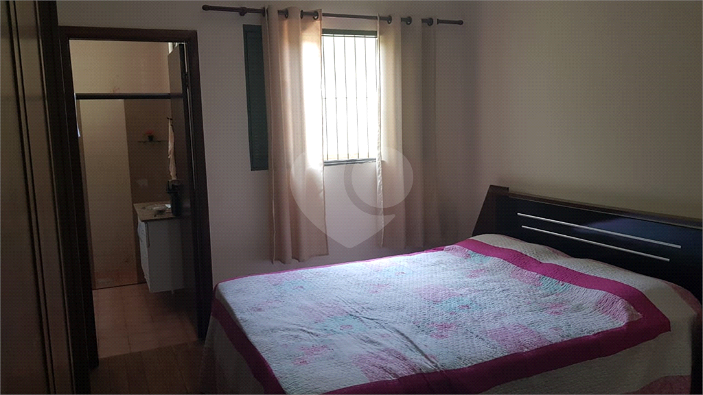 Casa à venda e aluguel com 2 quartos, 203m² - Foto 28