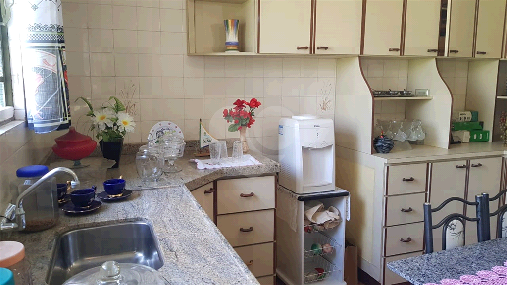 Casa à venda e aluguel com 2 quartos, 203m² - Foto 8
