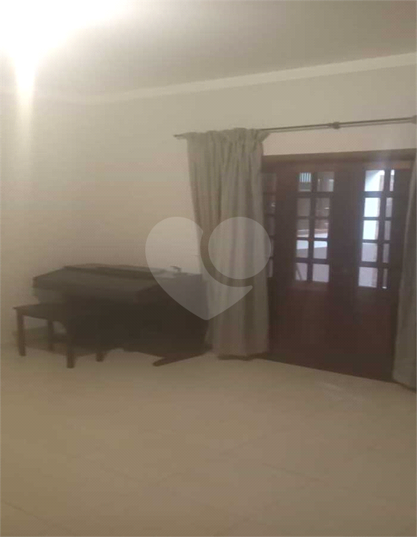 Casa à venda com 3 quartos, 298m² - Foto 21