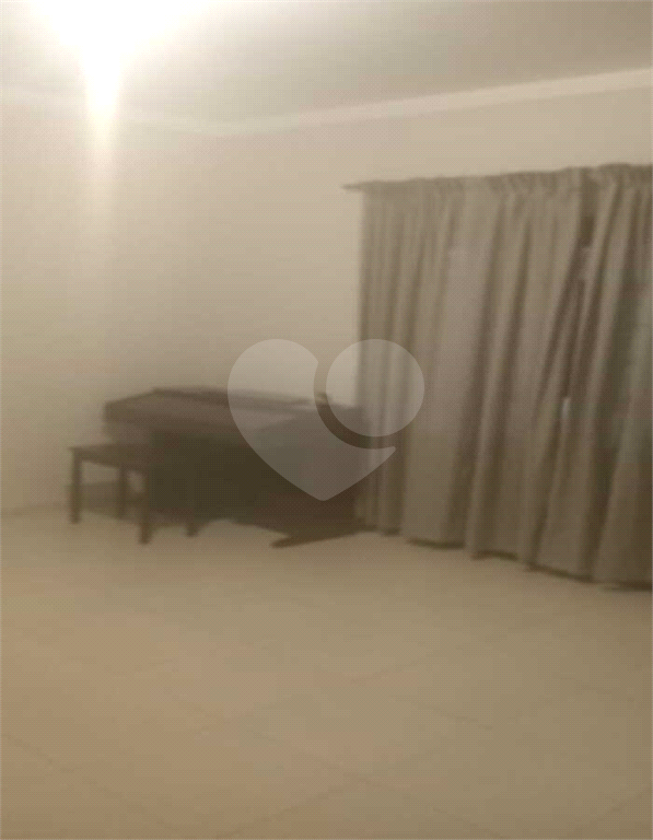 Casa à venda com 3 quartos, 298m² - Foto 17