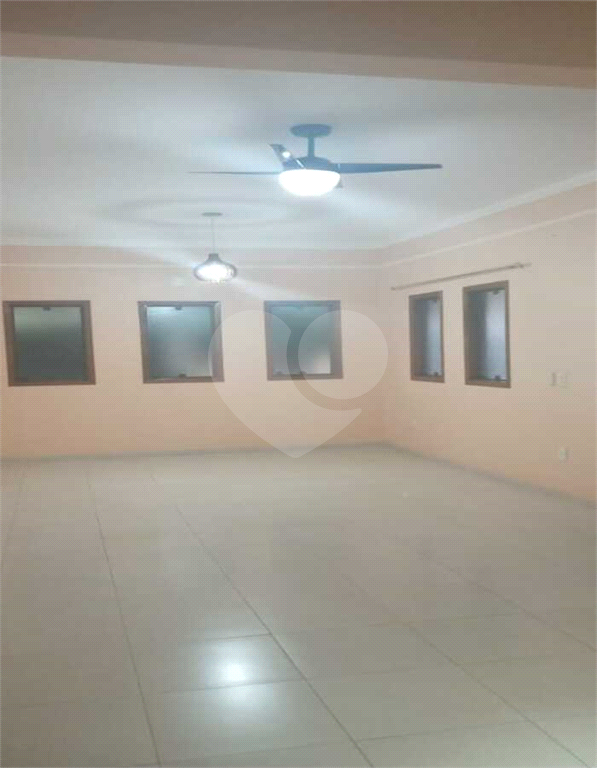 Casa à venda com 3 quartos, 298m² - Foto 27