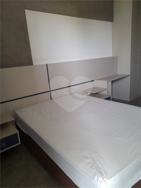 Apartamento à venda com 1 quarto, 45m² - Foto 8