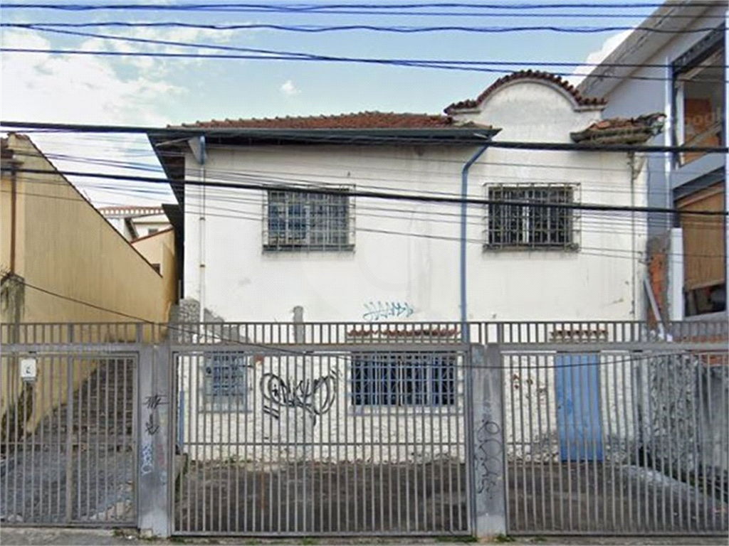 Sobrado à venda e aluguel com 3 quartos, 422m² - Foto 1