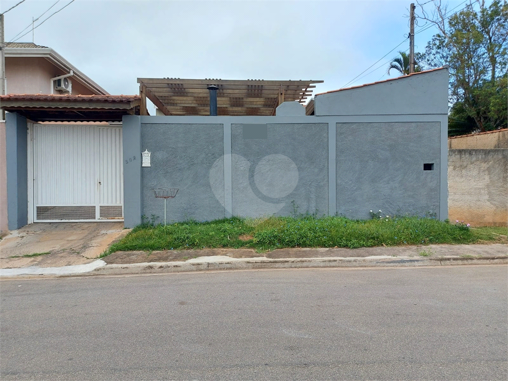 Sobrado à venda com 5 quartos, 196m² - Foto 2