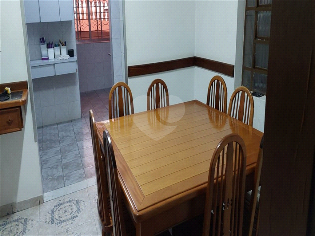 Casa com dois pavimentos na Barra Funda: 