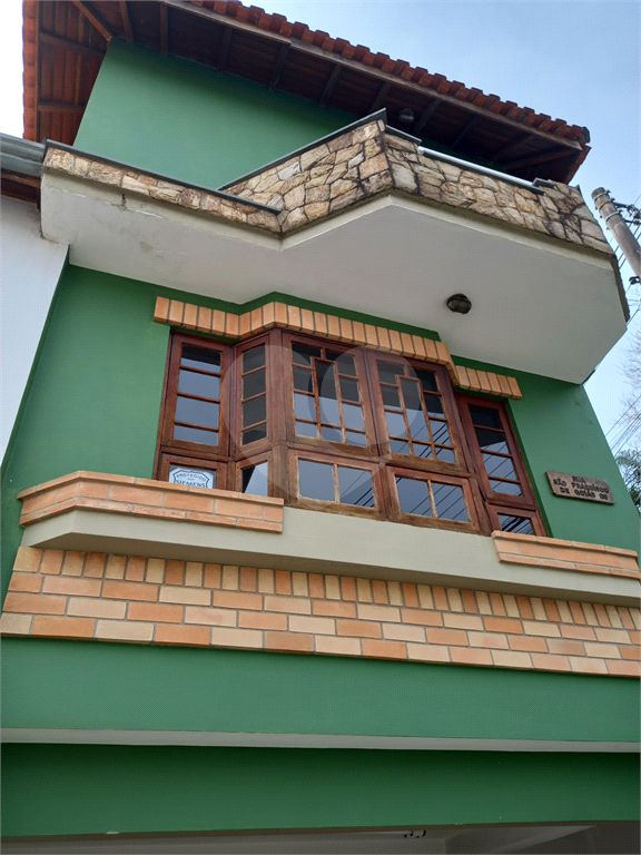 OPORTUNIDADE - Sobrado com 3 suítes próximo da Av Timóteo Penteado