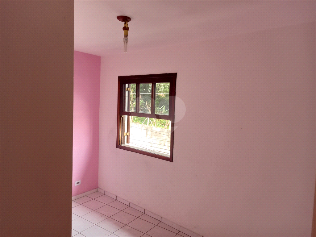 OPORTUNIDADE - Sobrado com 3 suítes próximo da Av Timóteo Penteado