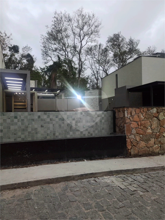 Casa de Condomínio à venda com 3 quartos, 182m² - Foto 55