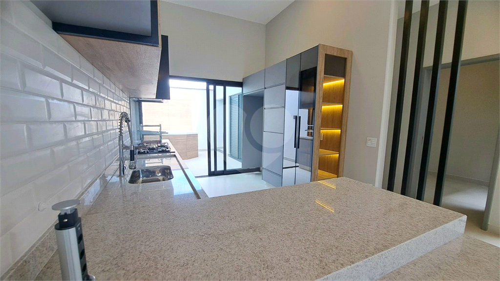 Linda casa á venda com 3 dormitórios na adorável cidade de Bragança Paulista SP