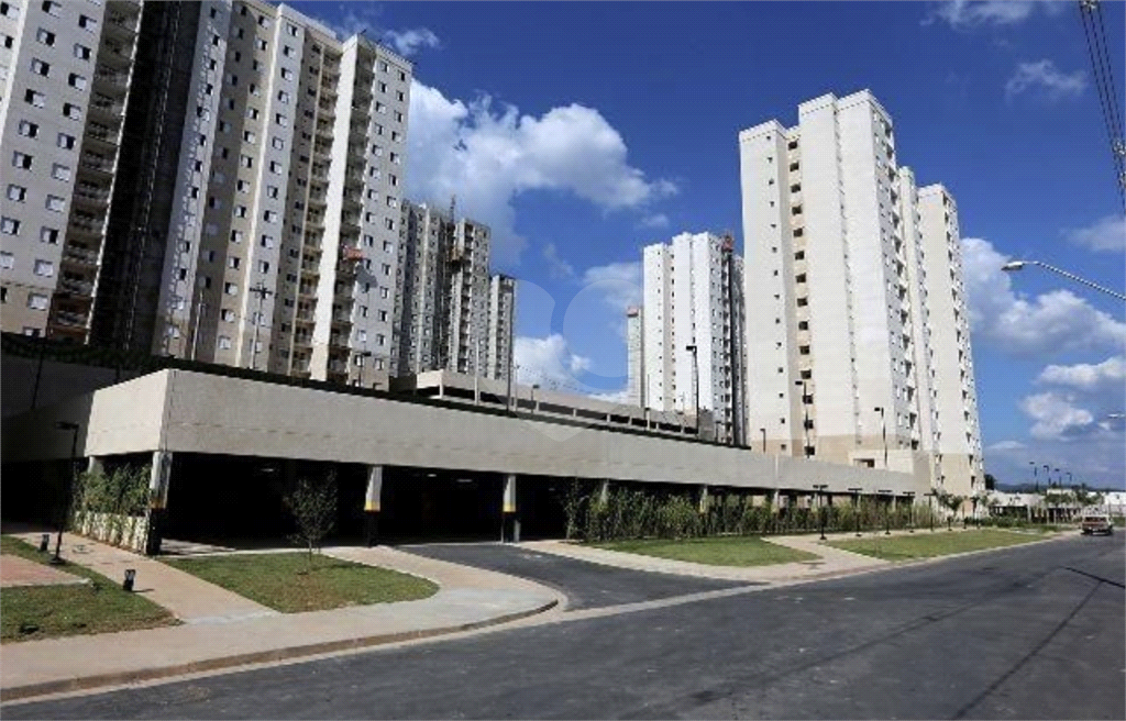 Apartamento à venda com 2 quartos, 49m² - Foto 14