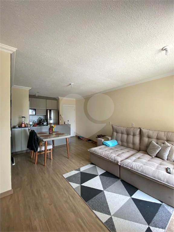 Apartamento à venda com 2 quartos, 49m² - Foto 2