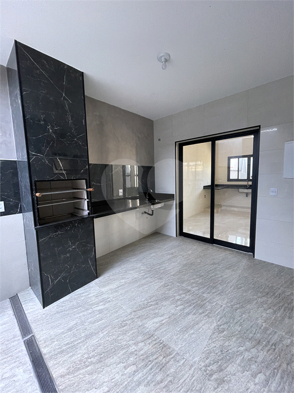 Casa à venda com 3 quartos, 105m² - Foto 6