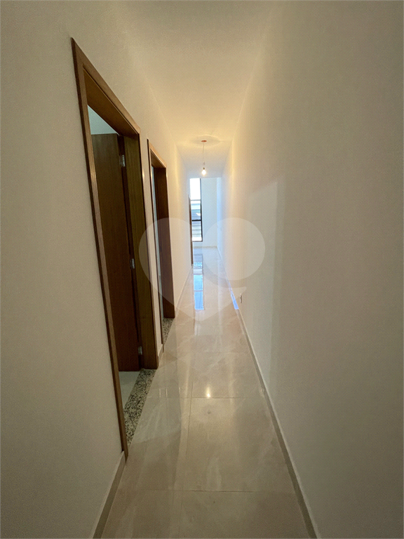 Casa à venda com 3 quartos, 105m² - Foto 15