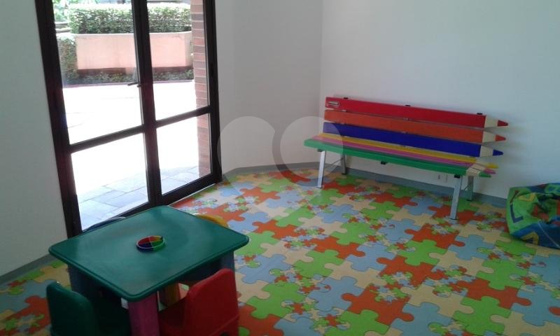 APARTAMENTO em JARDIM SUL
