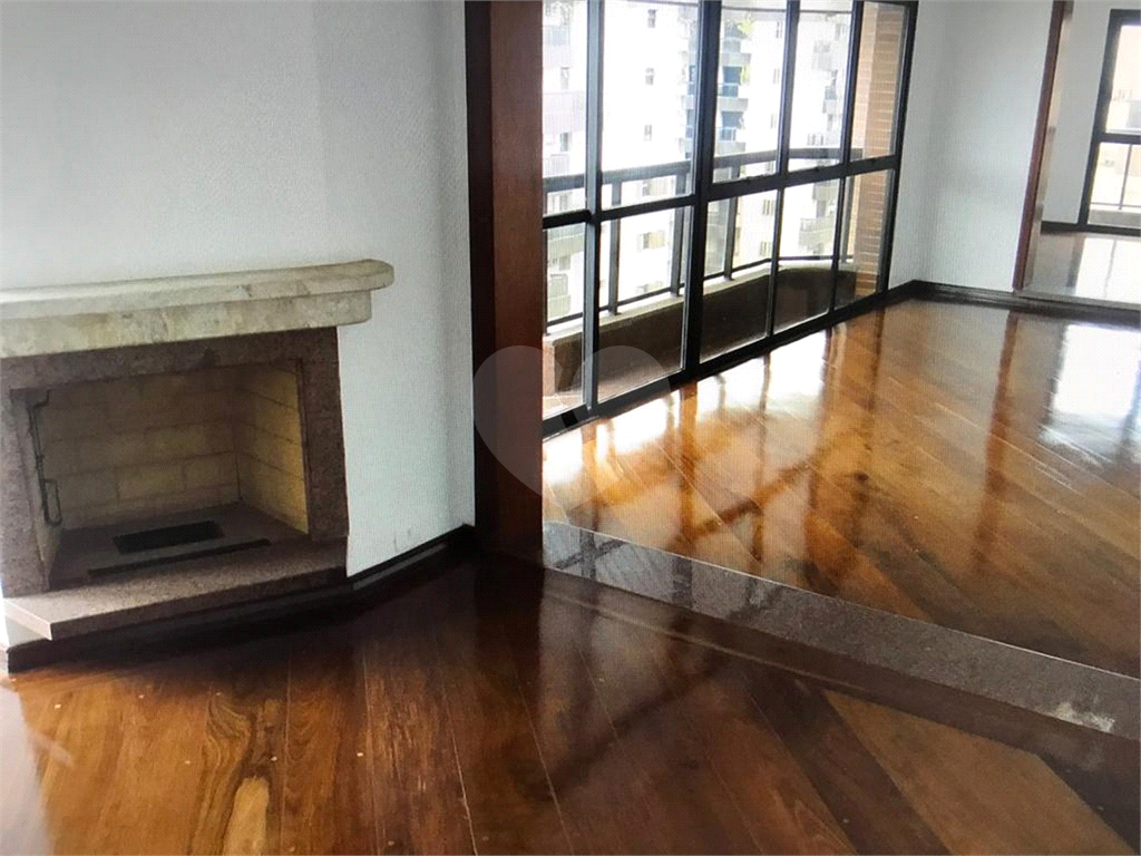 APARTAMENTO em JARDIM SUL