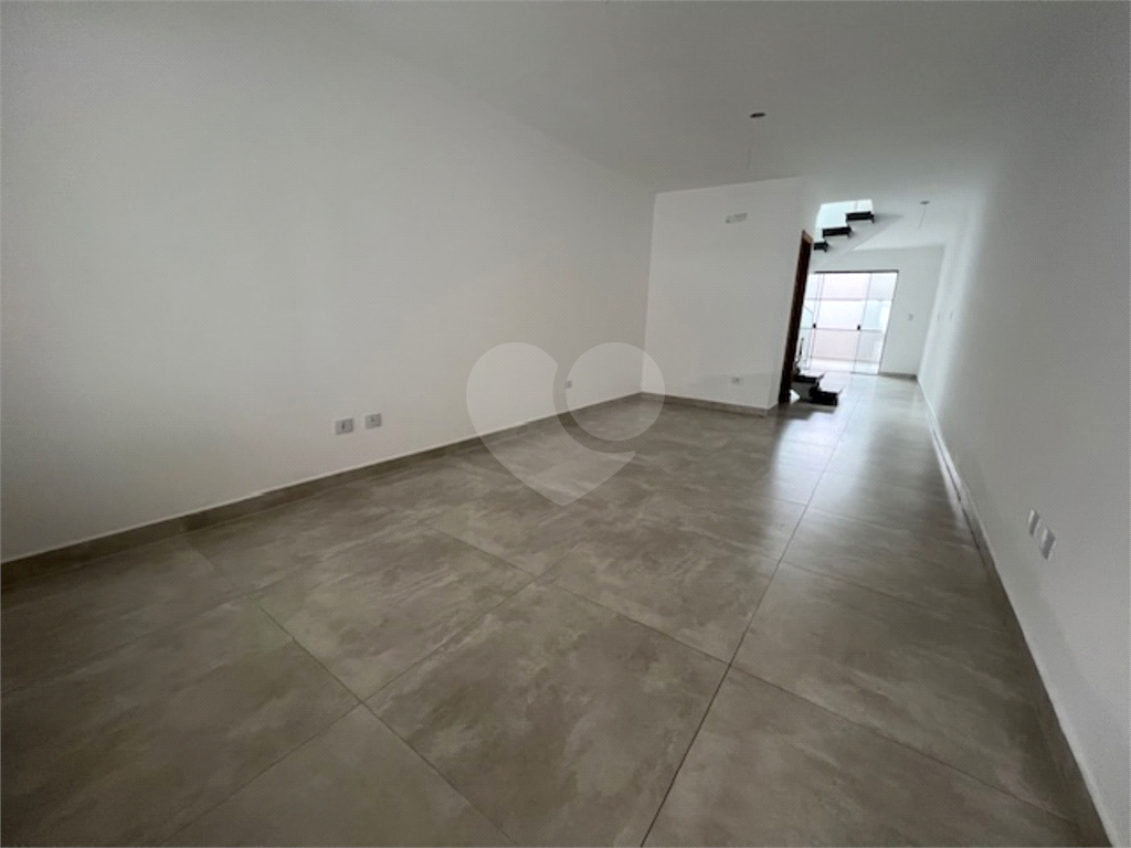 Sobrado  Novo a Venda de  120m2  