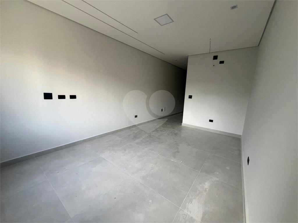 Sobrado  Novo a Venda de  120m2  