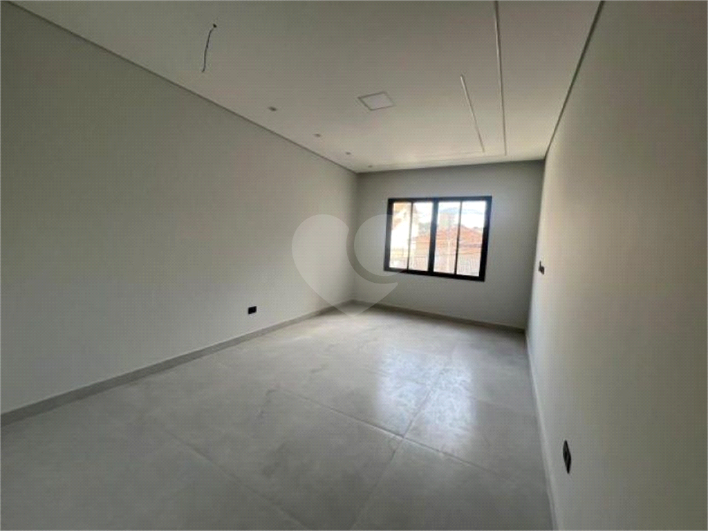 Sobrado  Novo a Venda de  120m2  