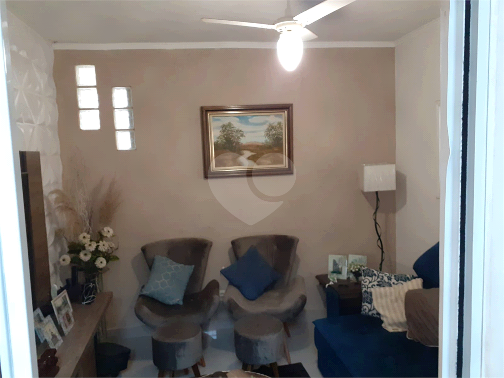 Casa à venda com 3 quartos, 196m² - Foto 15