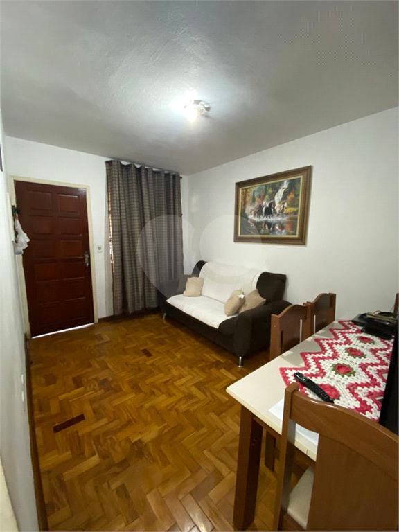 Casa Para Venda em Cidade A.E.Carvalho-4 Dormitórios-3 vagas-151 m2