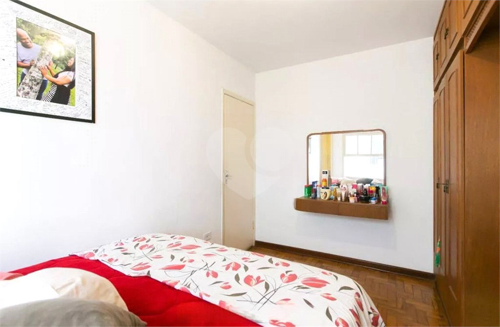 Casa Para Venda em Cidade A.E.Carvalho-4 Dormitórios-3 vagas-151 m2