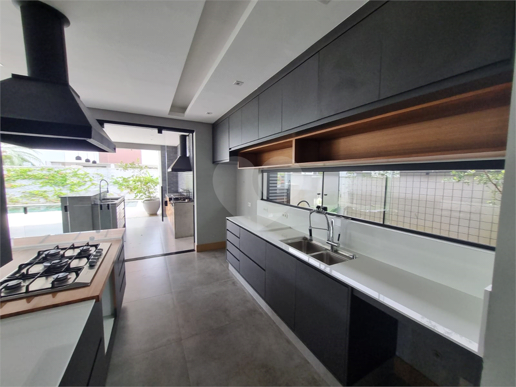Casa 4 quartos em Caraguatatuba