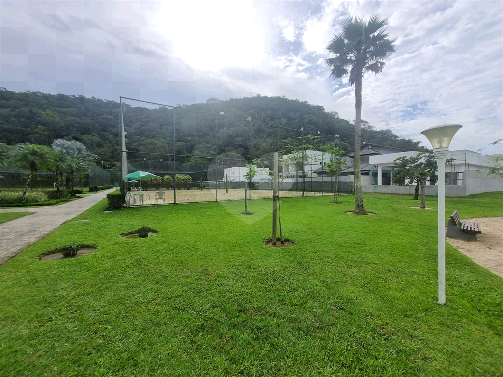Casa 4 quartos em Caraguatatuba
