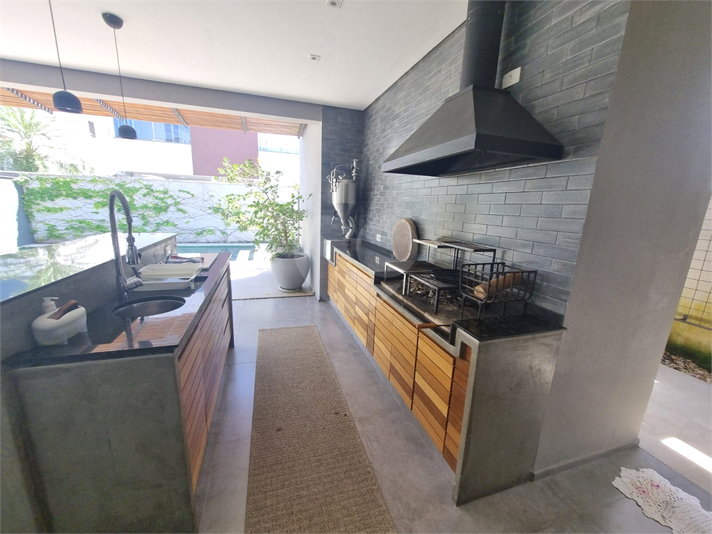 Casa 4 quartos em Caraguatatuba