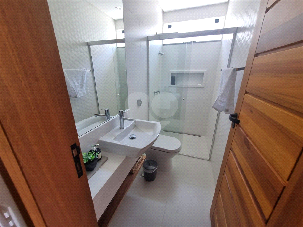 Casa 4 quartos em Caraguatatuba