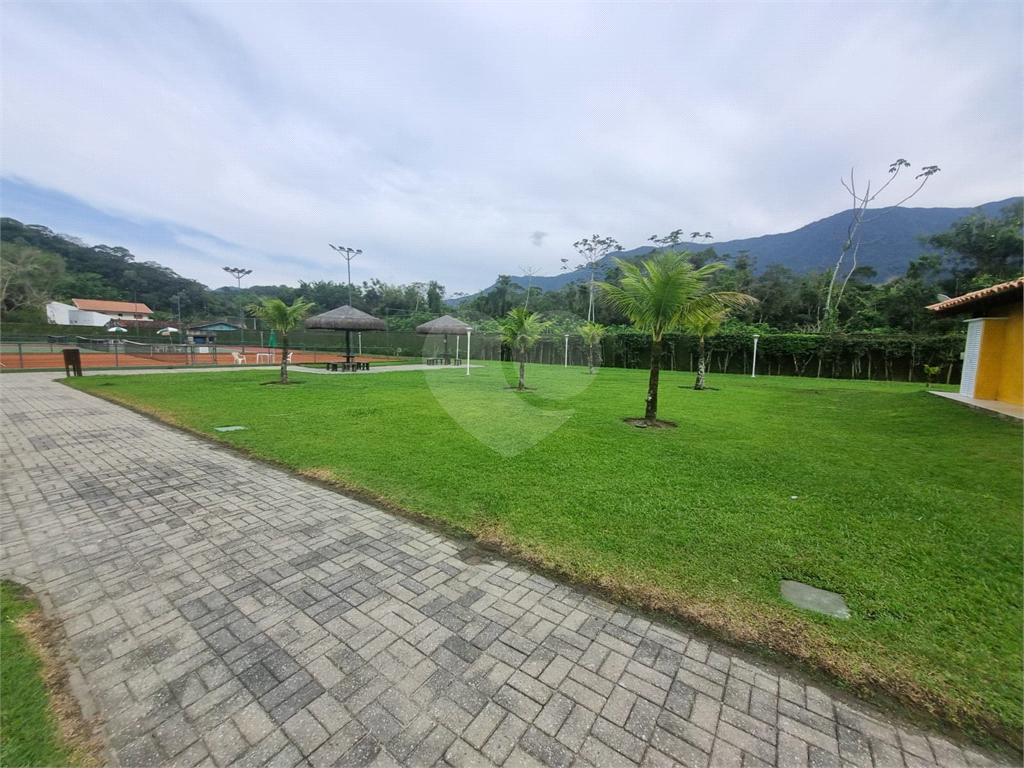 Casa 4 quartos em Caraguatatuba
