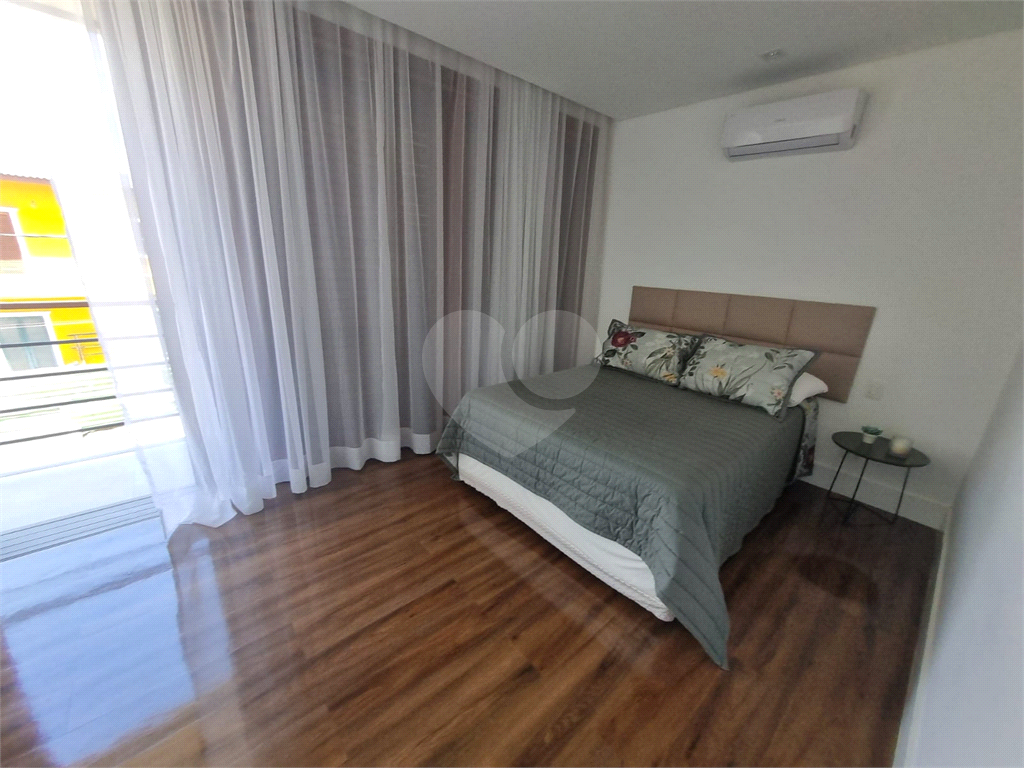 Casa 4 quartos em Caraguatatuba