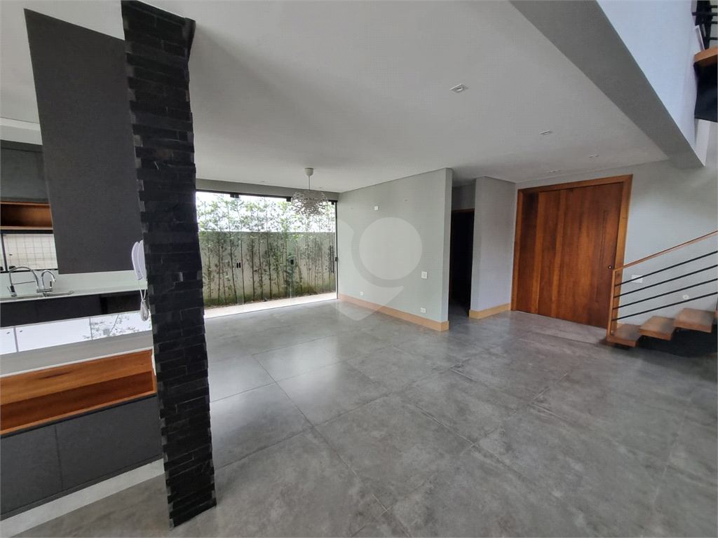 Casa 4 quartos em Caraguatatuba