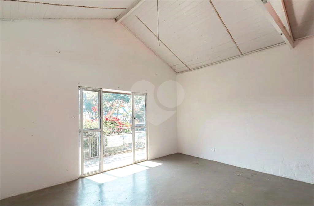 SOBRADO - 2 Quartos - 240M² - BARRA FUNDA