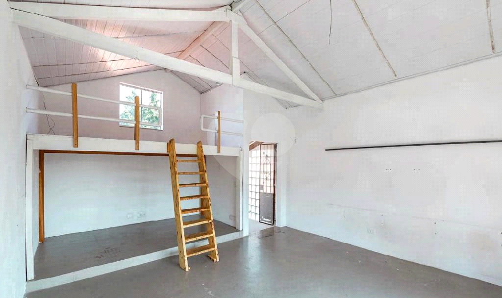SOBRADO - 2 Quartos - 240M² - BARRA FUNDA