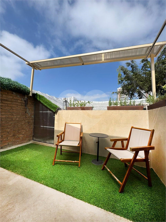 Um espaço deslumbrante na Barra Funda, para bares, restaurantes e até mesmo uma morada com estilo de loft americano no 3 andar. 