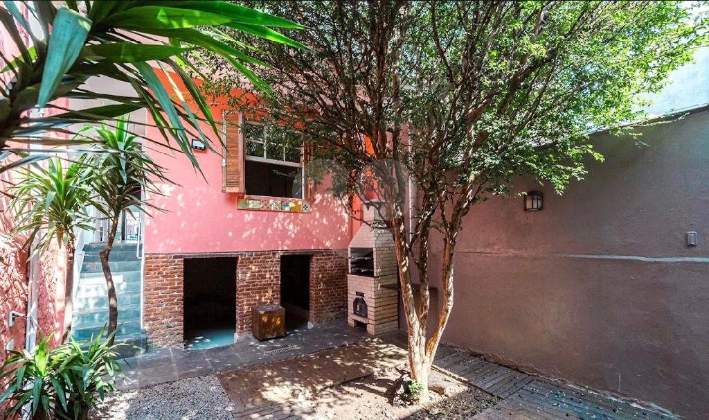SOBRADO - 2 Quartos - 240M² - BARRA FUNDA