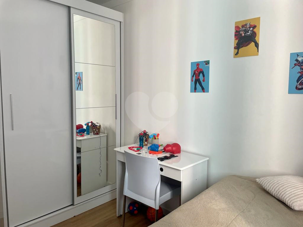 Apartamento à venda com 2 quartos, 60m² - Foto 13